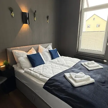 Privates Gaestehaus Mit Whirlpool - Garten - Bei Speyer Dudenhofen